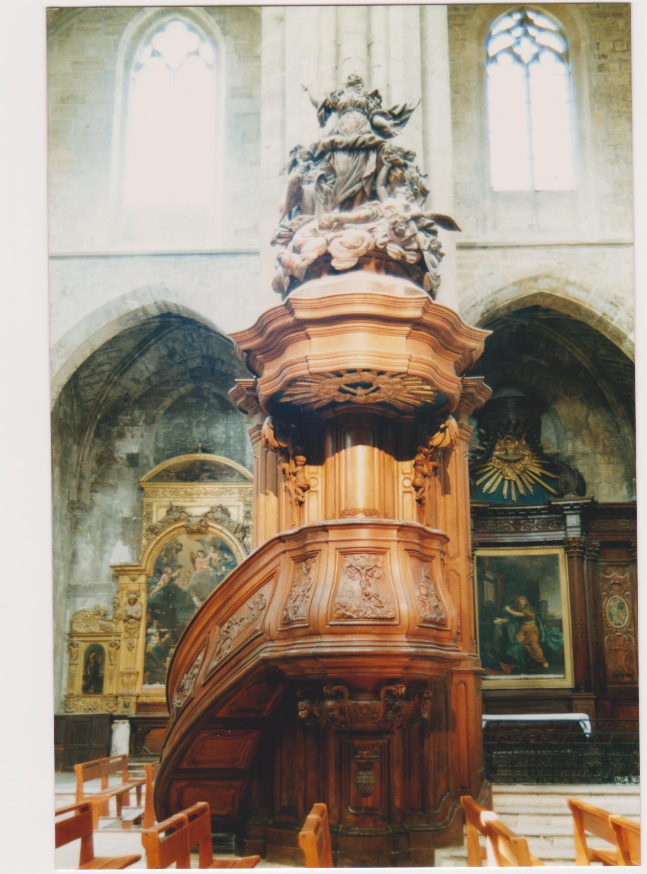 La chaire à prêcher de Saint-Maximin-la-Sainte-Baume